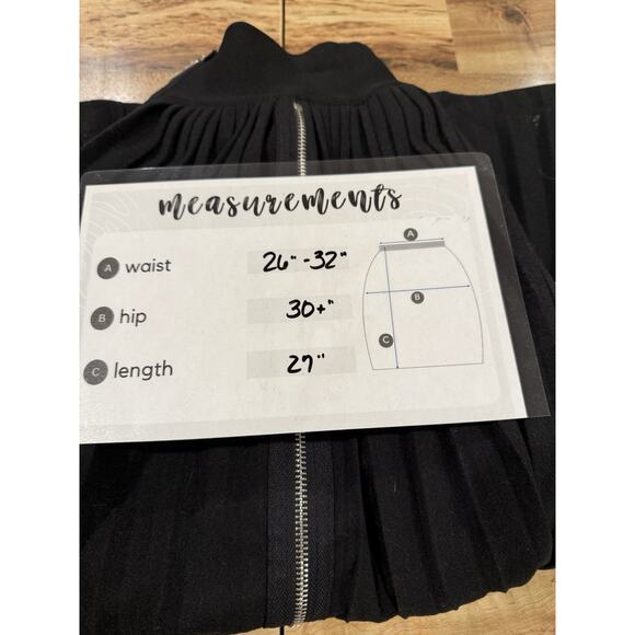 Marigold Shadows Goth Avant-Garde Pleated mid skirt w/exposed vertical zippers - Picture 8 of 10